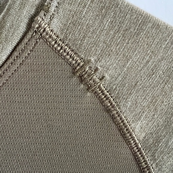 lululemon athletica Olive Green Short Sleeve Tee - Picture 3 of 6